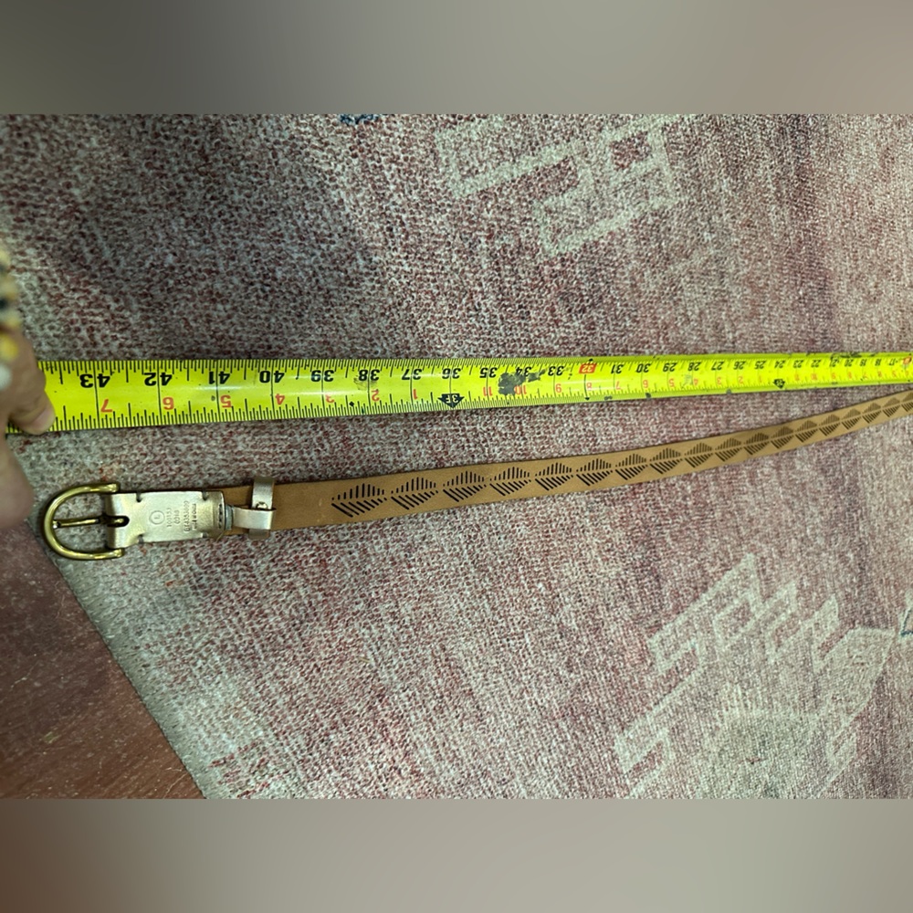 Fossil gold leather belt with gold buckle large - Picture 6 of 9